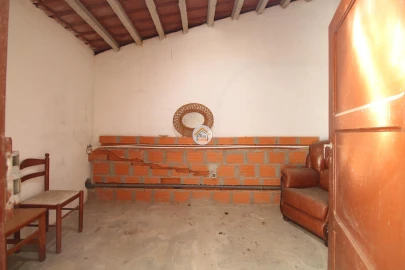 Moradia T1 para Venda em Montoito