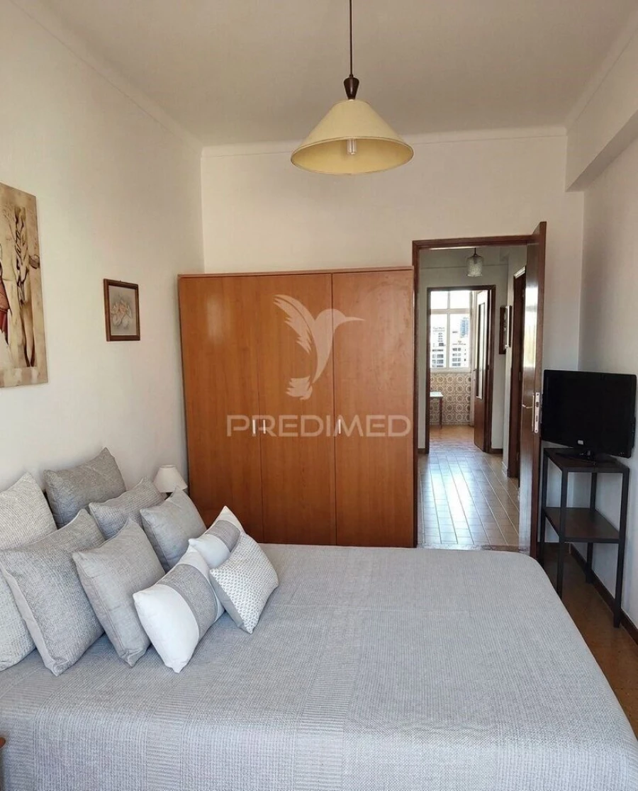 Apartamento T2 para Venda em Vila Franca de Xira Foto 6
