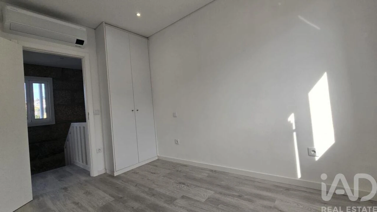 Apartamento T4 para Venda em Amarante (São Gonçalo), Madalena, Cepelos e Gatão Foto 11