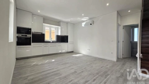 Apartamento T4 para Venda em Amarante (São Gonçalo), Madalena, Cepelos e Gatão