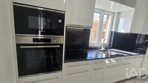 Apartamento T4 para Venda em Amarante (São Gonçalo), Madalena, Cepelos e Gatão
