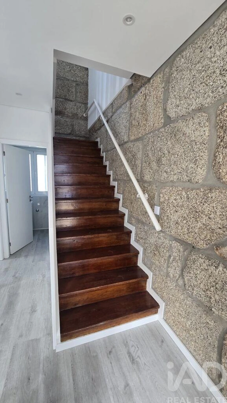 Apartamento T4 para Venda em Amarante (São Gonçalo), Madalena, Cepelos e Gatão Foto 5
