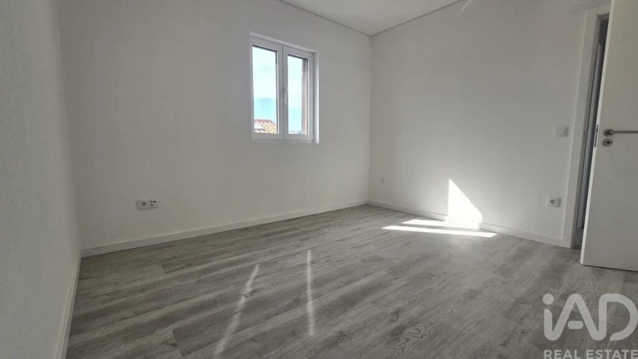 Apartamento T4 para Venda em Amarante (São Gonçalo), Madalena, Cepelos e Gatão Foto 12