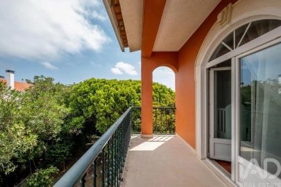 Moradia T5 para Venda em A dos Cunhados e Maceira