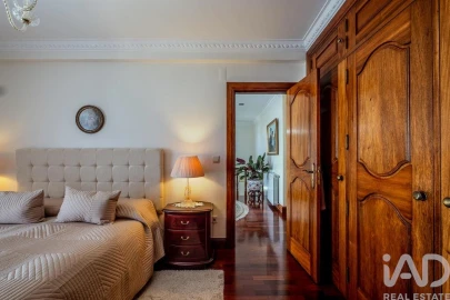 Moradia T5 para Venda em A dos Cunhados e Maceira