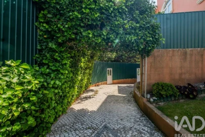Moradia T5 para Venda em A dos Cunhados e Maceira