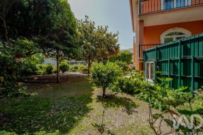 Moradia T5 para Venda em A dos Cunhados e Maceira