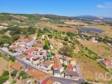Quinta T3 para Venda em Carregado e Cadafais