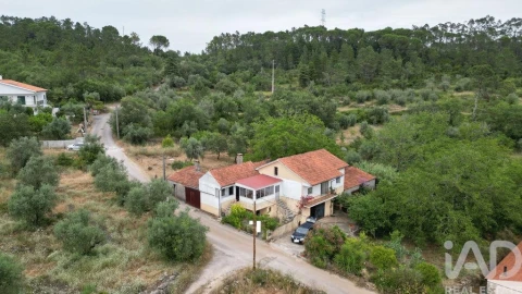 Moradia T3 para Venda em Vila Seca e Bem da Fé