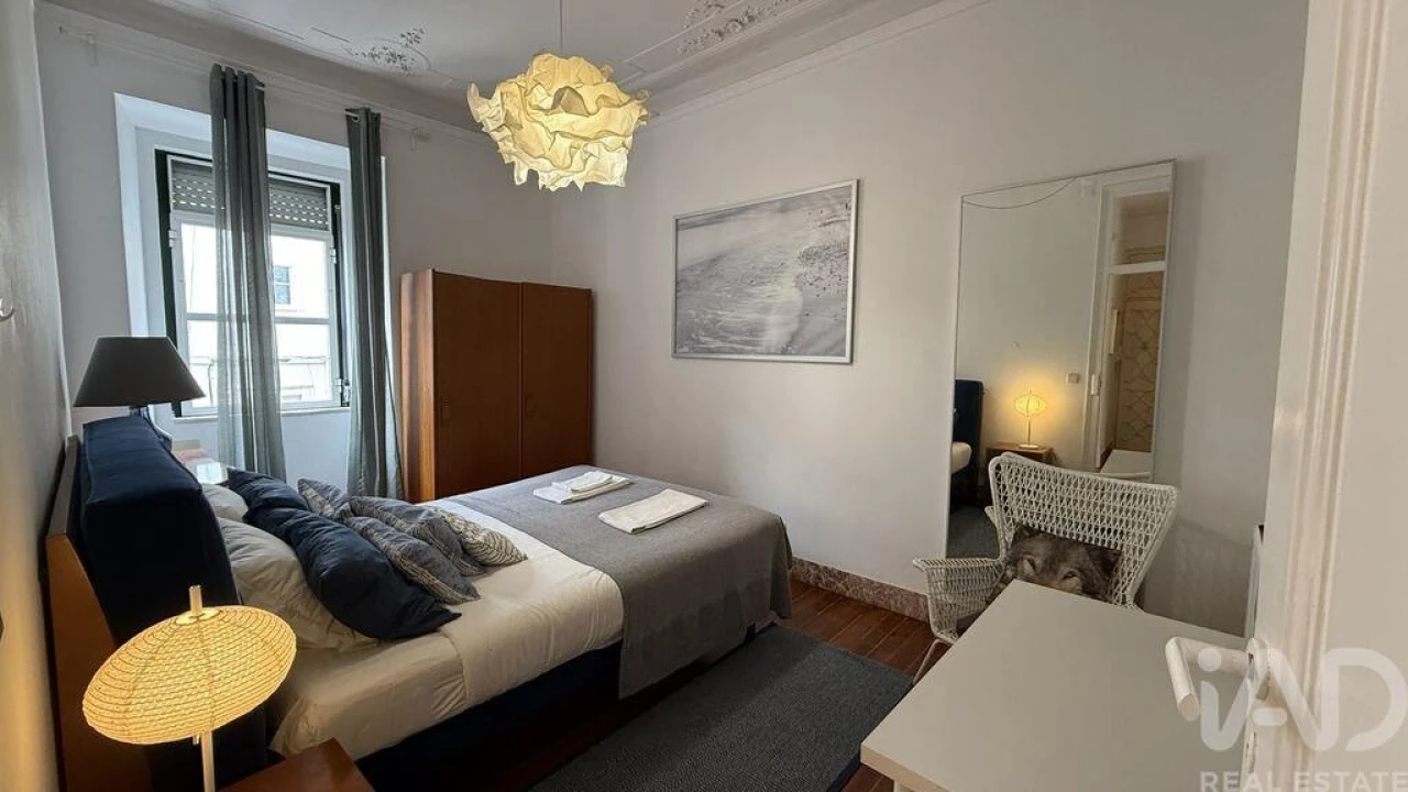 Apartamento T3 para Arrendamento em Arroios Foto 9