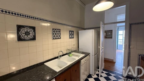 Apartamento T3 para Arrendamento em Arroios