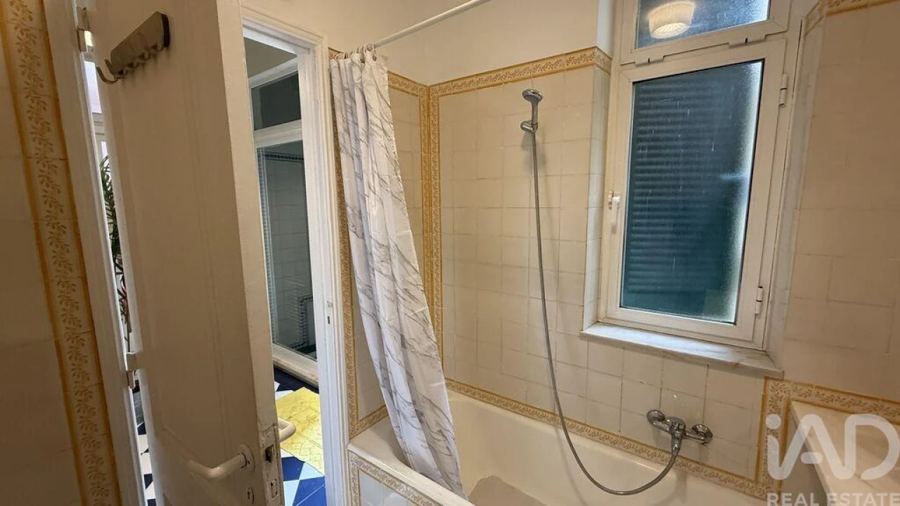 Apartamento T3 para Arrendamento em Arroios Foto 25
