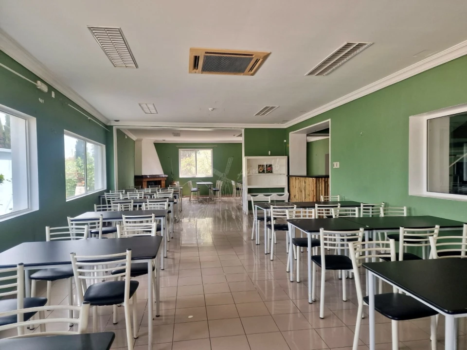 Moradia T7 para Venda em Luz de Tavira e Santo Estêvão Foto 2