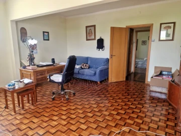 Moradia T7 para Venda em Luz de Tavira e Santo Estêvão