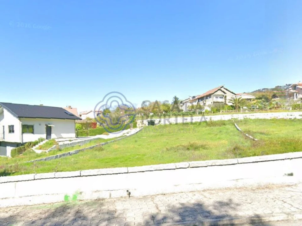 Terreno para Venda em Bornes de Aguiar Foto 2