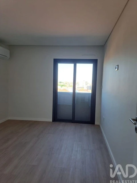 Apartamento T3 para Venda em Santa Marinha e São Pedro da Afurada