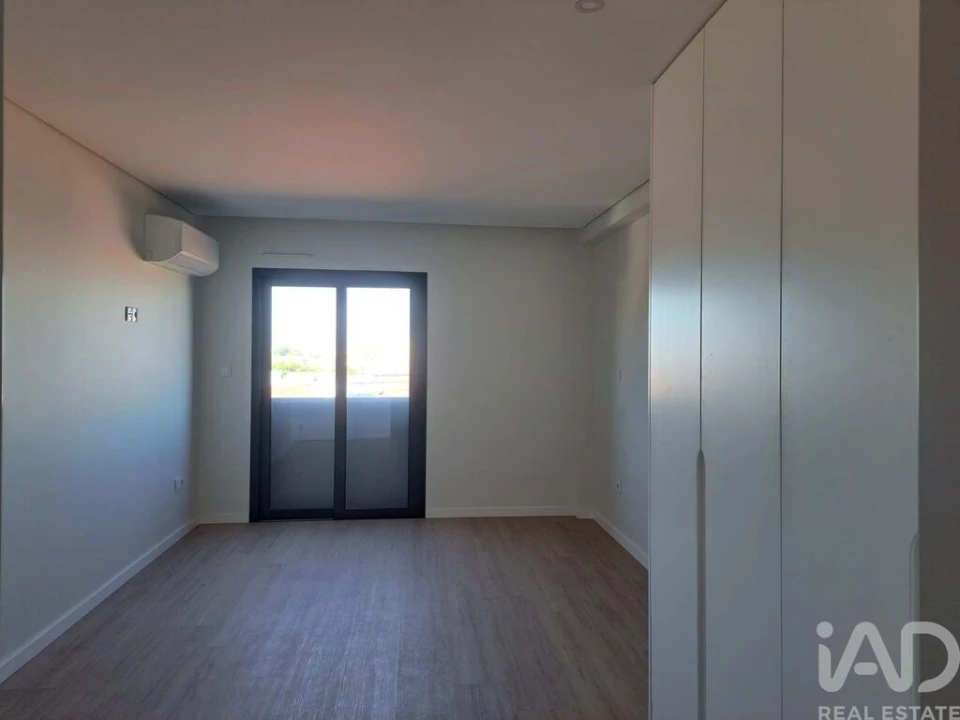 Apartamento T3 para Venda em Santa Marinha e São Pedro da Afurada Foto 18