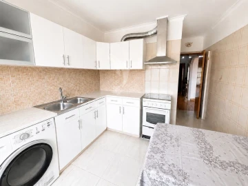 Apartamento T2 para Venda em Algueirão-Mem Martins
