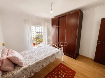 Apartamento T2 para Venda em Algueirão-Mem Martins