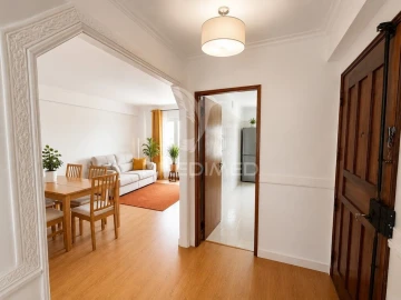 Apartamento T2 para Venda em Algueirão-Mem Martins