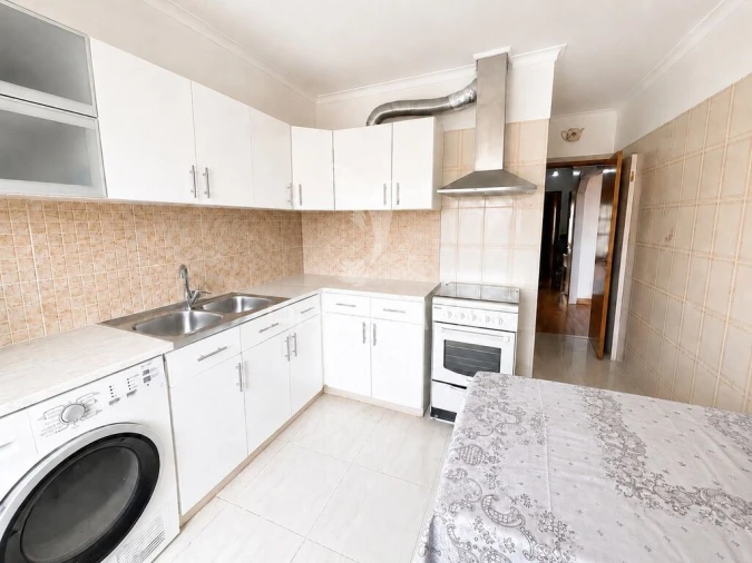 Apartamento T2 para Venda em Algueirão-Mem Martins Foto 9
