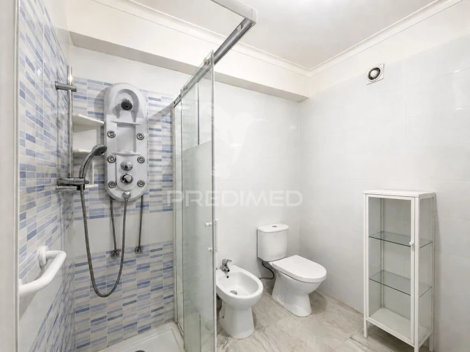 Apartamento T2 para Venda em Algueirão-Mem Martins Foto 18