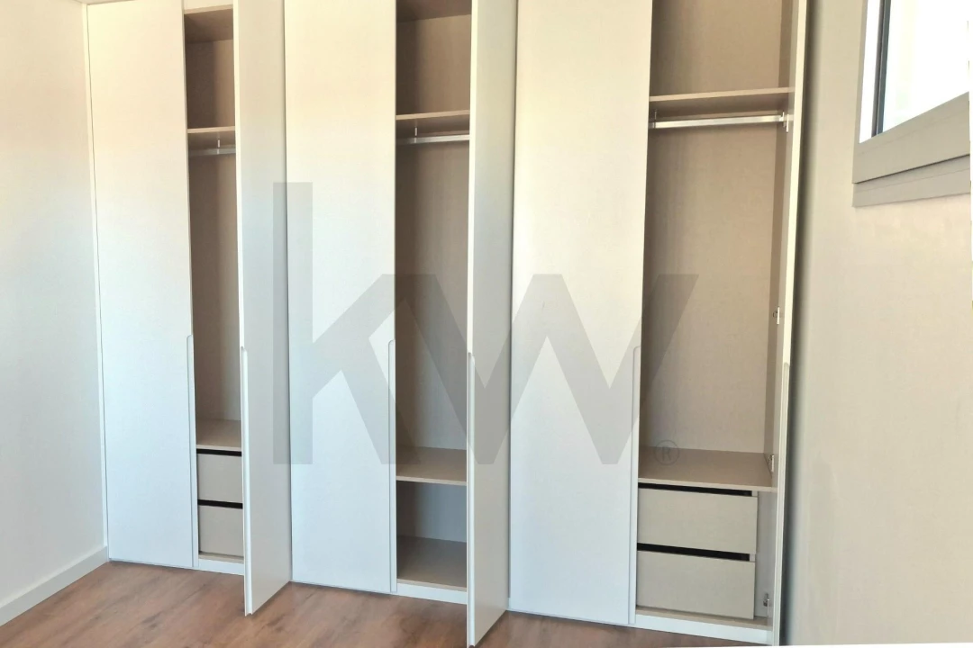 Apartamento T3 para Venda em Camarate, Unhos e Apelação Foto 8