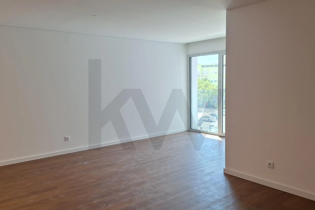 Apartamento T3 para Venda em Camarate, Unhos e Apelação Foto 6