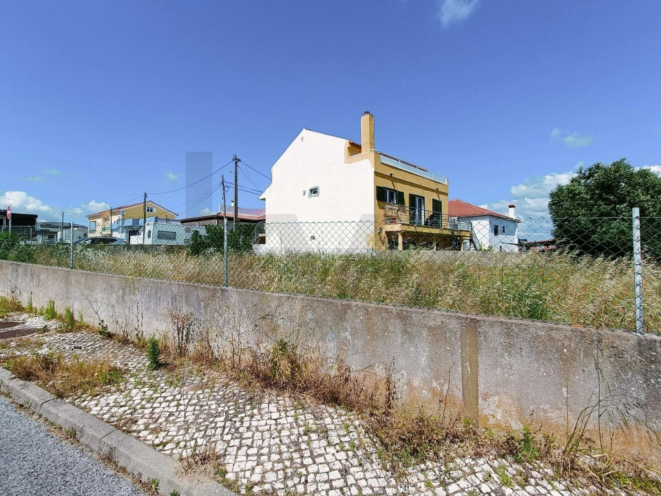 Terreno para Venda em Santa Iria de Azoia, São João da Talha e Bobadela Foto 13