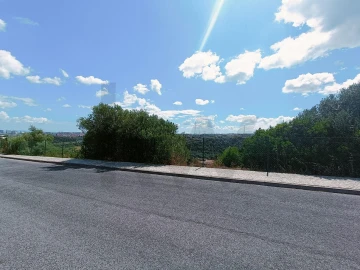 Terreno para Venda em Santa Iria de Azoia, São João da Talha e Bobadela