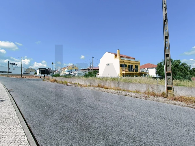 Terreno para Venda em Santa Iria de Azoia, São João da Talha e Bobadela Foto 12