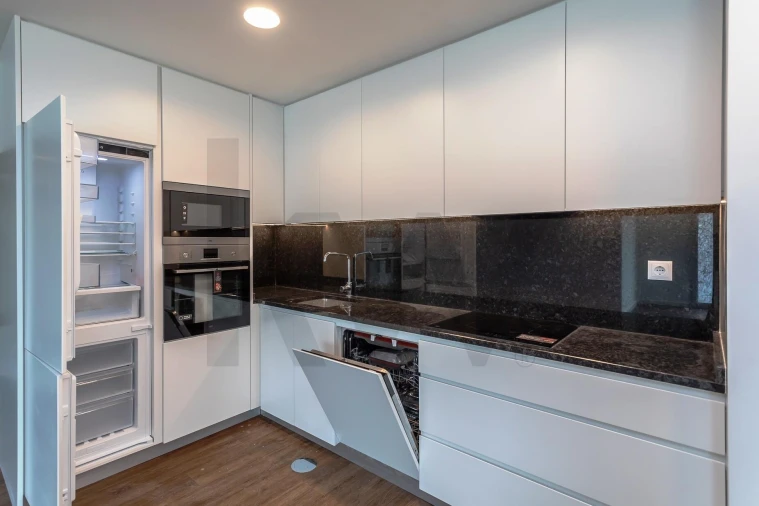 Apartamento T3 para Venda em Camarate, Unhos e Apelação Foto 8