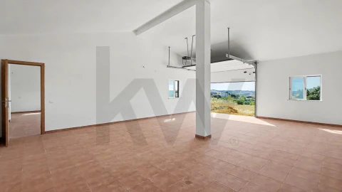 Armazém para Venda em Alcoutim e Pereiro
