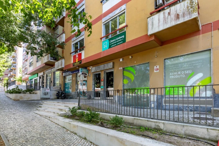 Apartamento T3 para Venda em Romeira e Várzea Foto 31