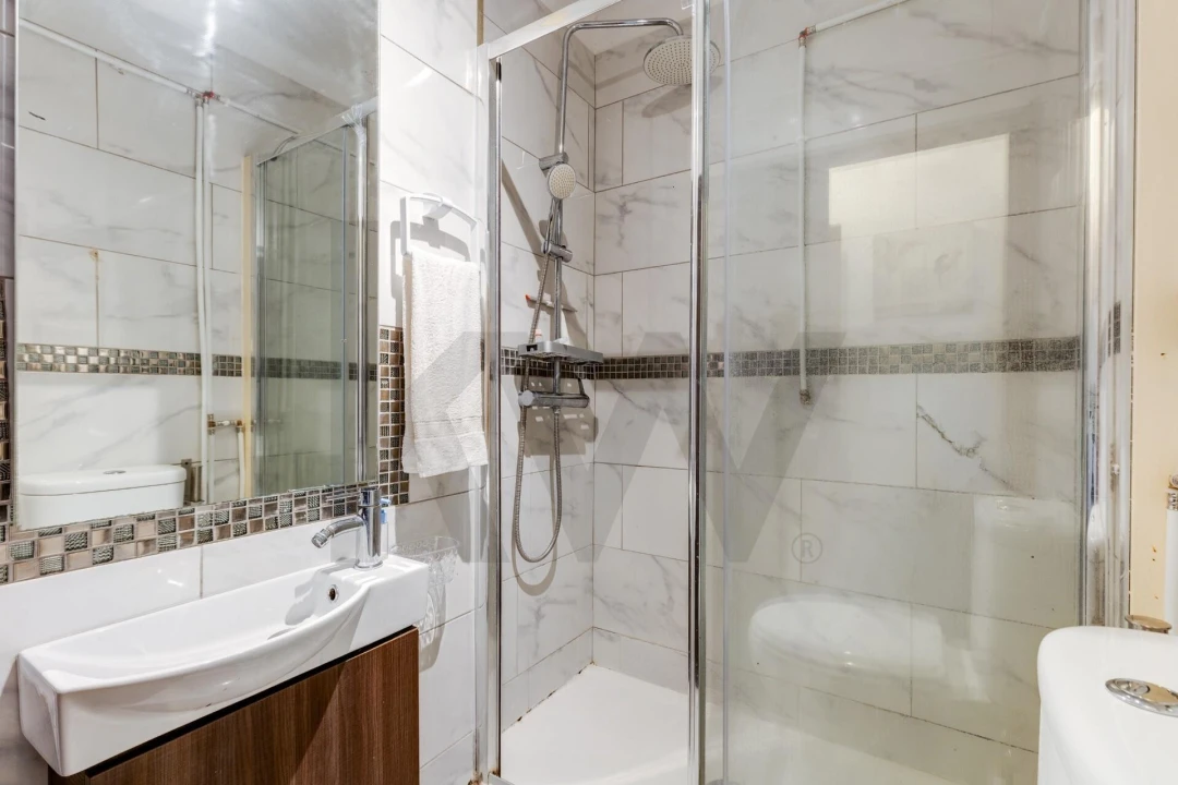 Apartamento T3 para Venda em Romeira e Várzea Foto 13