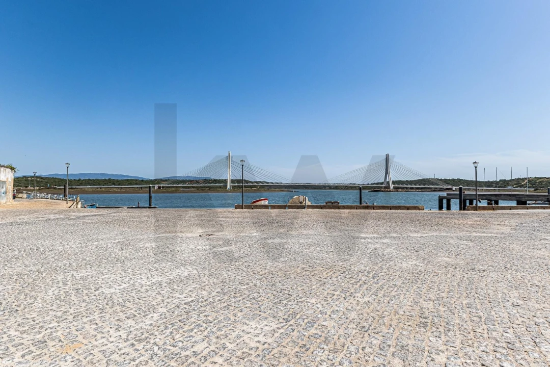 Apartamento T2 para Venda em Estômbar e Parchal Foto 20