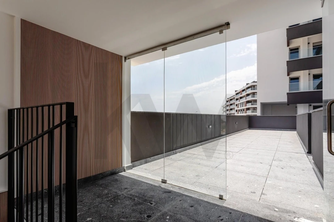 Apartamento T1 para Venda em Camarate, Unhos e Apelação Foto 2