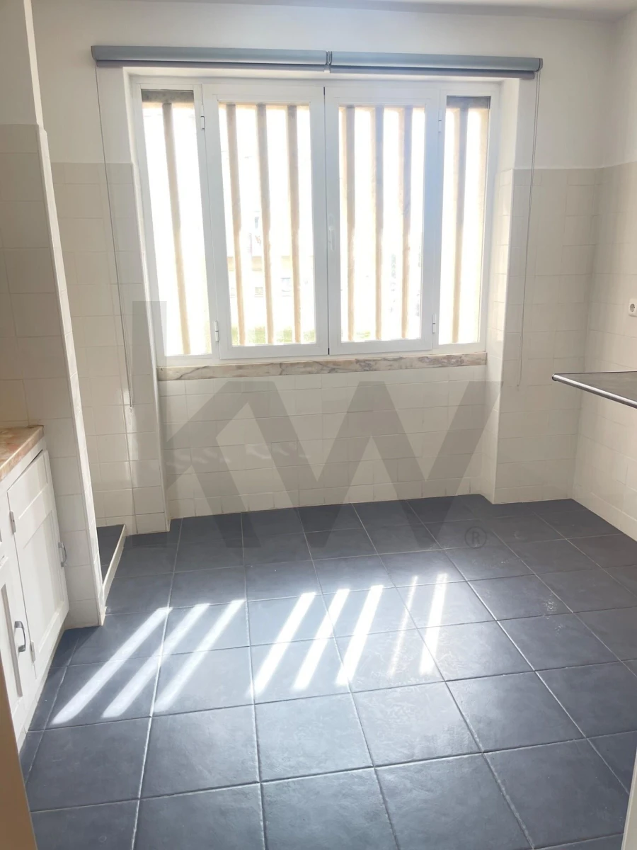 Apartamento T1 para Arrendamento em Belém Foto 5
