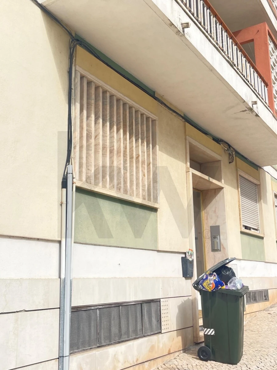 Apartamento T1 para Arrendamento em Belém Foto 3