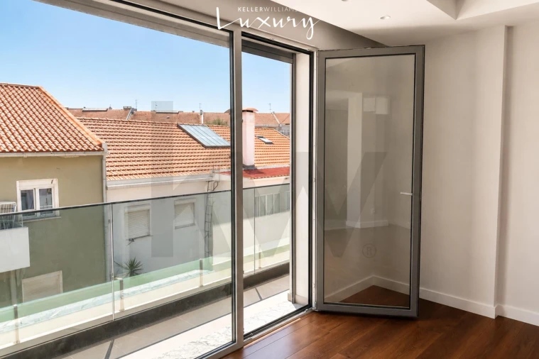 Apartamento T3 para Venda em Almada, Cova da Piedade, Pragal e Cacilhas Foto 10