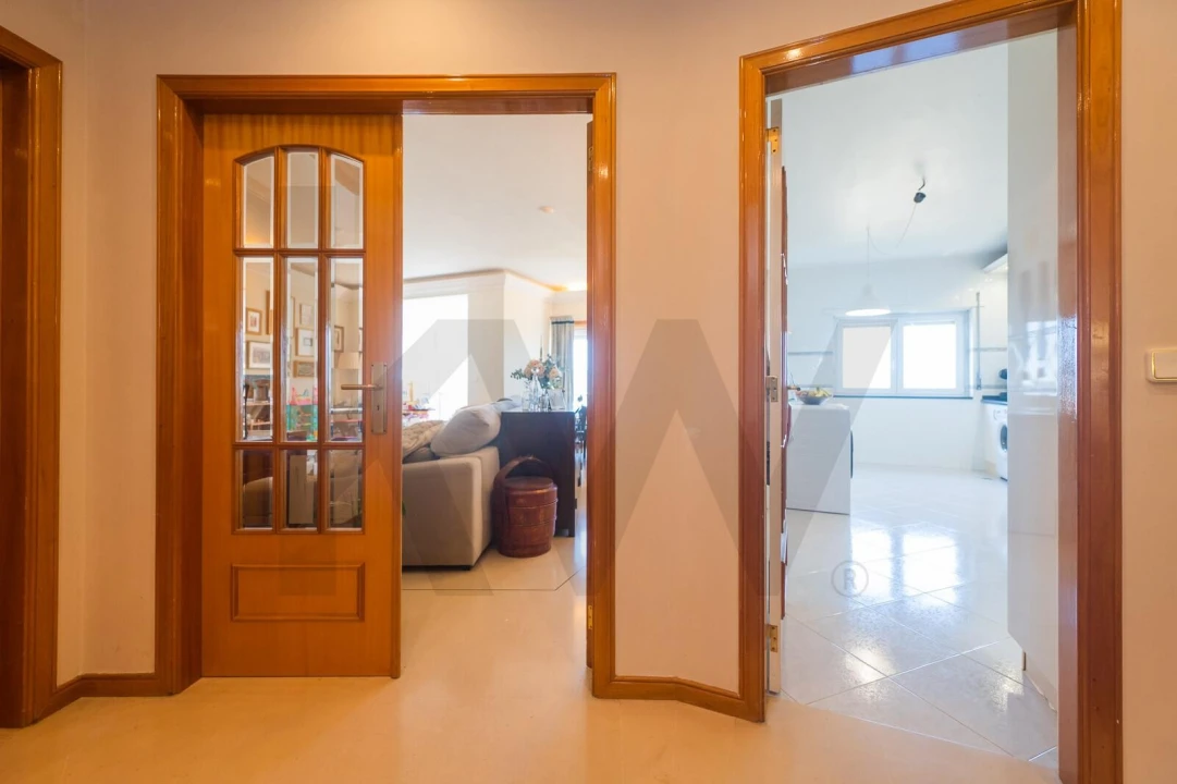 Apartamento T2 para Venda em Queluz e Belas Foto 7