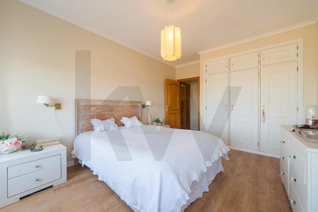 Apartamento T2 para Venda em Queluz e Belas Foto 39