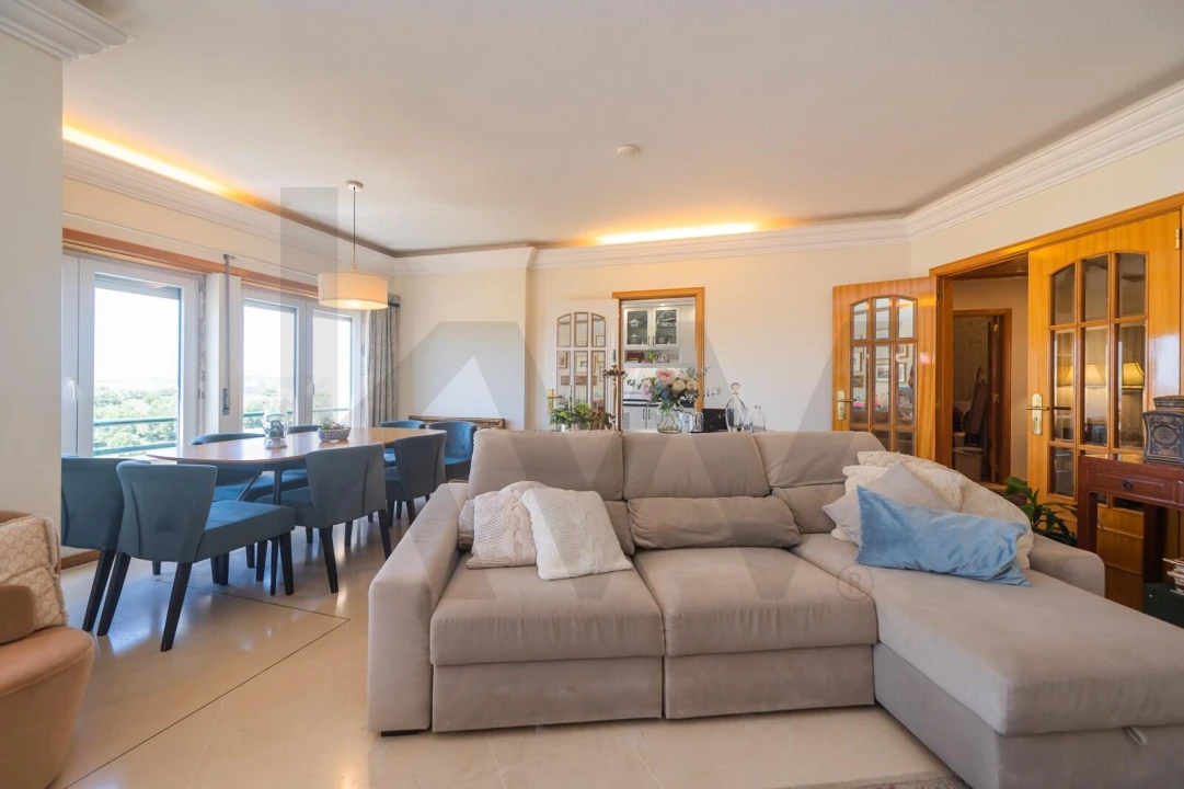 Apartamento T2 para Venda em Queluz e Belas Foto 14