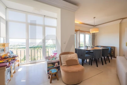 Apartamento T2 para Venda em Queluz e Belas