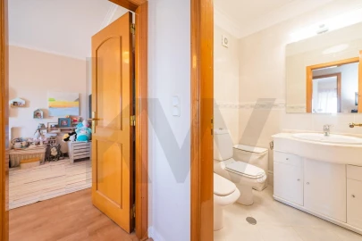 Apartamento T2 para Venda em Queluz e Belas