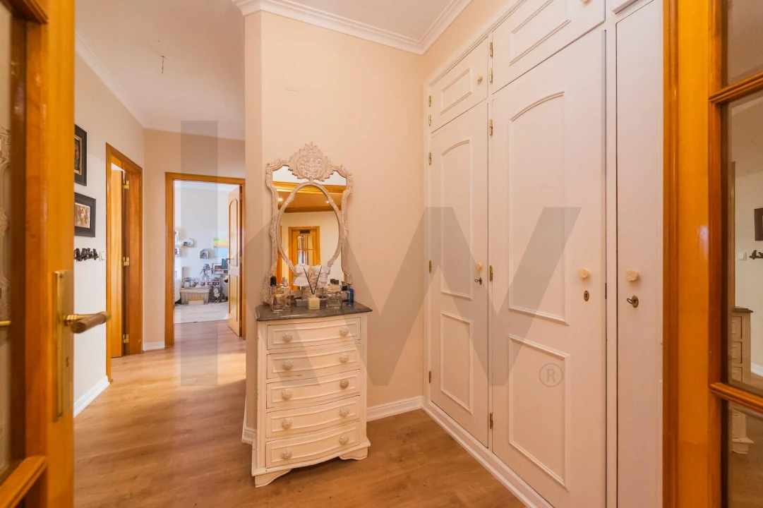 Apartamento T2 para Venda em Queluz e Belas Foto 28