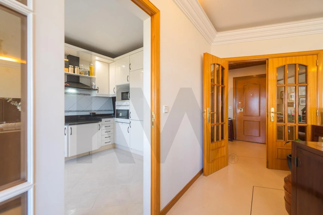 Apartamento T2 para Venda em Queluz e Belas Foto 19