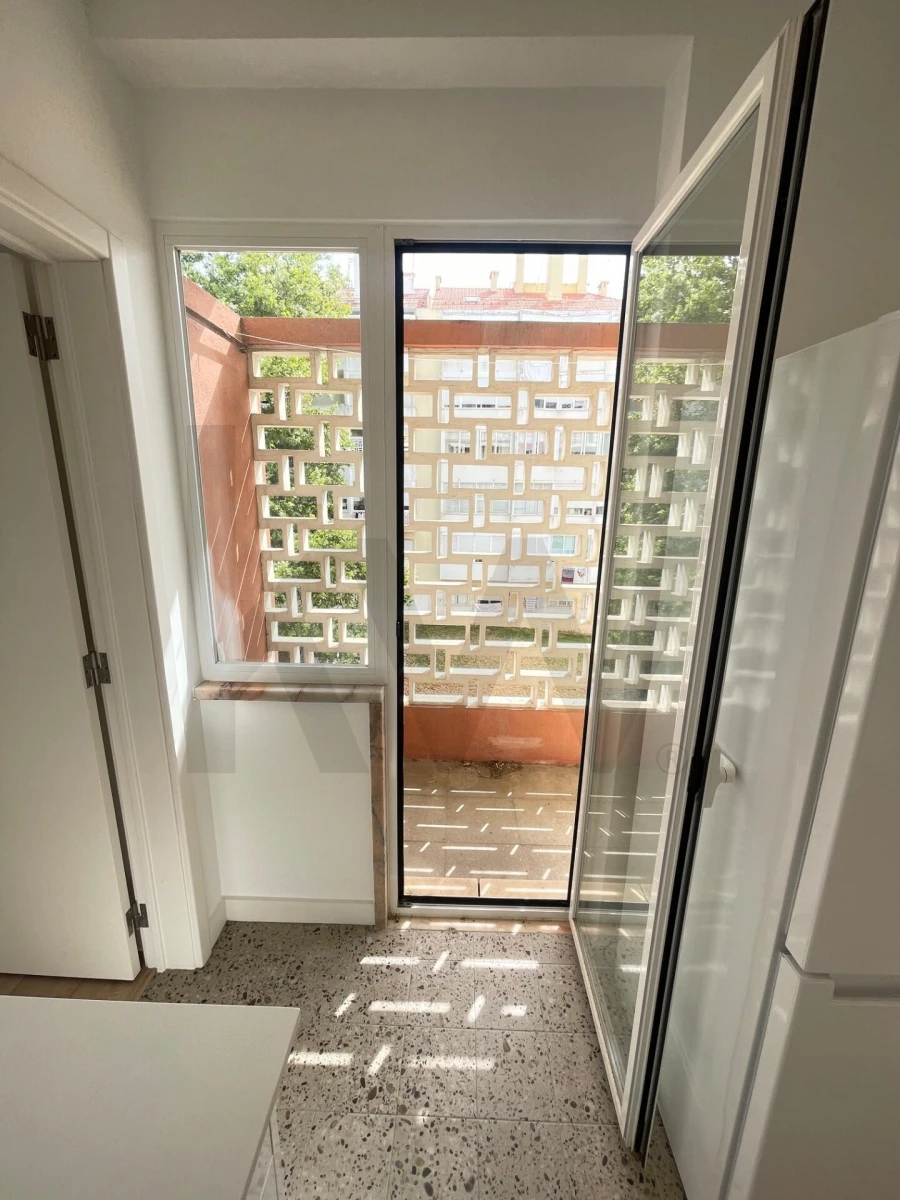 Apartamento T2 para Arrendamento em Belém Foto 8