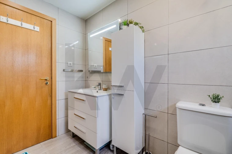 Apartamento T2 para Venda em Silves Foto 18