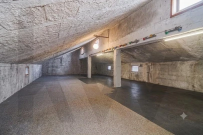 Moradia T5 para Venda em Porto Salvo